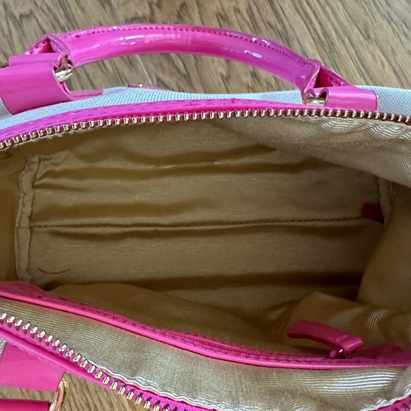 NWOT VS Travel Tote - Picture 3 of 3